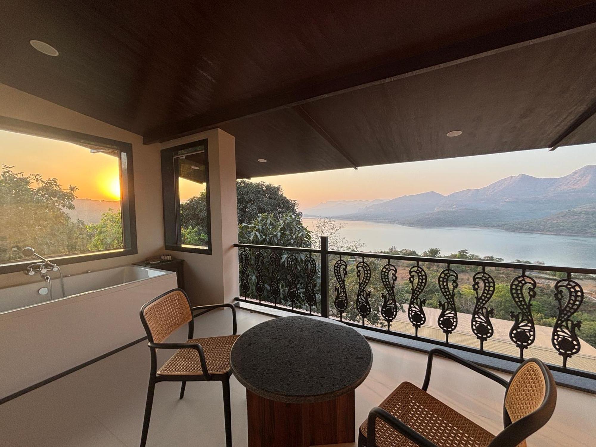 The Green Gate Resort Mulshi Exteriér fotografie